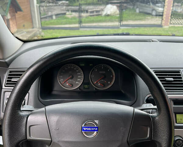 Чорний Вольво V50, об'ємом двигуна 1.6 л та пробігом 340 тис. км за 5000 $, фото 13 на Automoto.ua