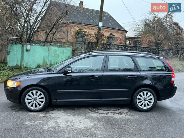 Чорний Вольво V50, об'ємом двигуна 1.8 л та пробігом 243 тис. км за 5490 $, фото 10 на Automoto.ua