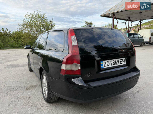 Черный Вольво В50, объемом двигателя 2 л и пробегом 285 тыс. км за 4999 $, фото 9 на Automoto.ua