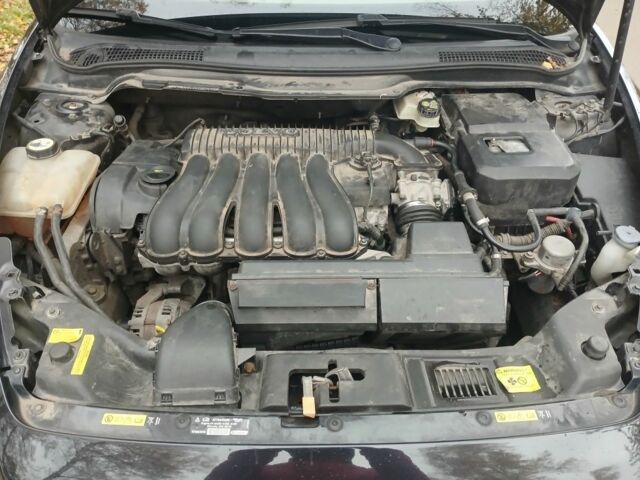 Вольво В50 2006 в Бердичеве на Automoto.ua Черный Вольво В50, объемом двигателя 2.4 л и пробегом 260 тыс. км за 5800 $, фото 7 на Automoto.ua