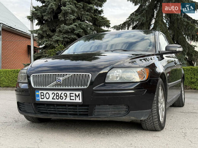 Черный Вольво В50, объемом двигателя 2 л и пробегом 285 тыс. км за 4999 $, фото 3 на Automoto.ua