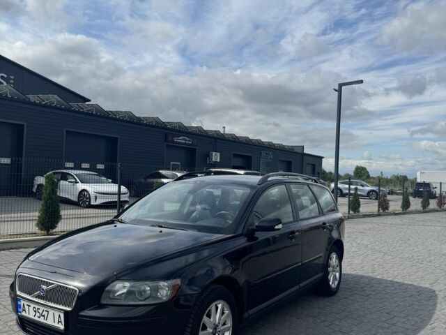 Вольво В50 2006 в Ивано-Франковске на Automoto.ua Черный Вольво В50, объемом двигателя 1.6 л и пробегом 272 тыс. км за 5300 $, фото 1 на Automoto.ua