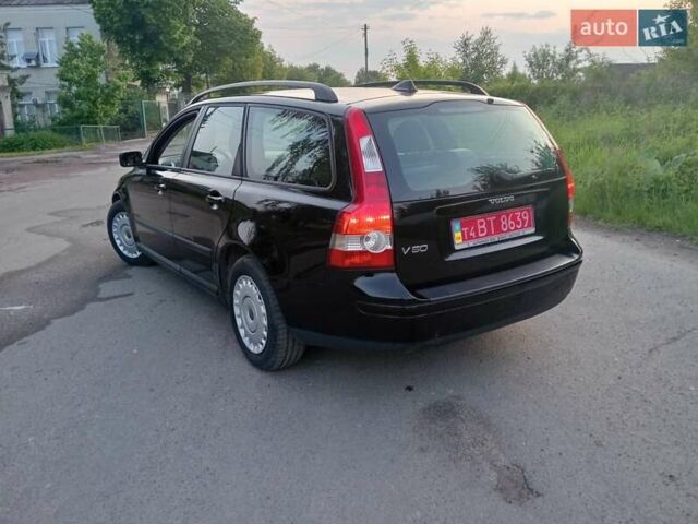 Черный Вольво В50, объемом двигателя 1.6 л и пробегом 242 тыс. км за 4700 $, фото 8 на Automoto.ua
