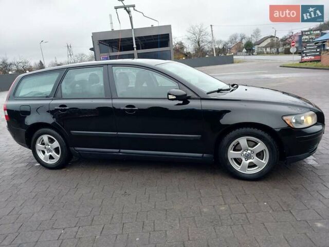 Черный Вольво В50, объемом двигателя 1.6 л и пробегом 273 тыс. км за 5150 $, фото 5 на Automoto.ua