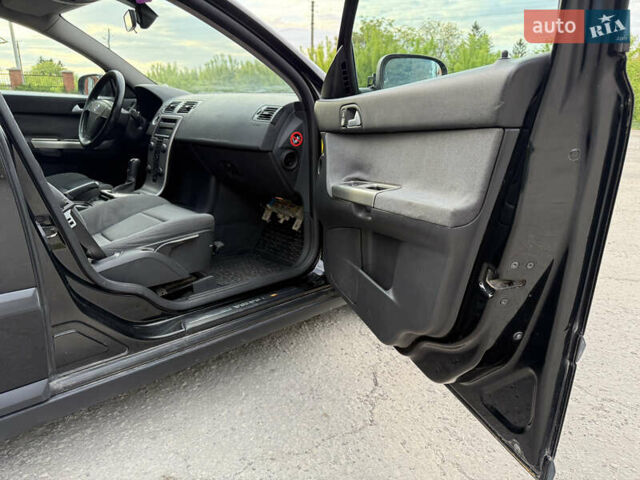 Черный Вольво В50, объемом двигателя 2 л и пробегом 285 тыс. км за 4999 $, фото 15 на Automoto.ua