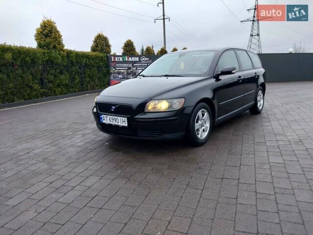 Черный Вольво В50, объемом двигателя 1.6 л и пробегом 273 тыс. км за 5150 $, фото 3 на Automoto.ua