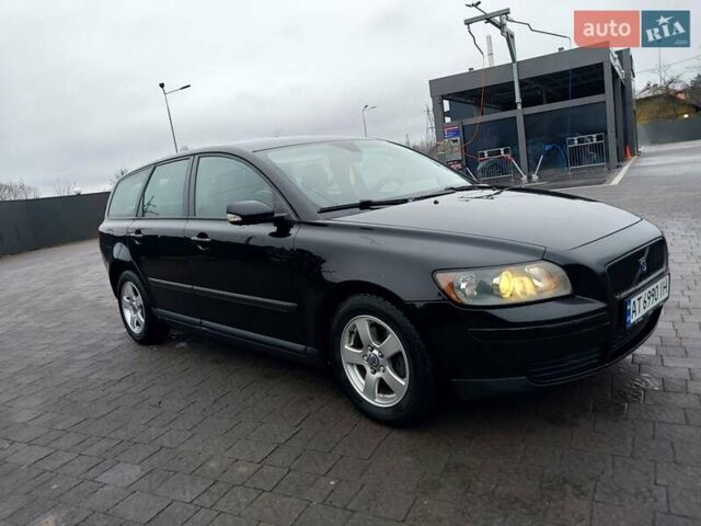 Черный Вольво В50, объемом двигателя 1.6 л и пробегом 273 тыс. км за 5150 $, фото 6 на Automoto.ua