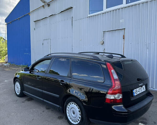 Чорний Вольво V50, об'ємом двигуна 1.8 л та пробігом 260 тис. км за 4300 $, фото 4 на Automoto.ua