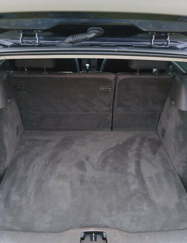 Черный Вольво В50, объемом двигателя 1.8 л и пробегом 240 тыс. км за 5600 $, фото 8 на Automoto.ua