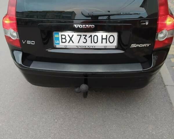 Чорний Вольво V50, об'ємом двигуна 1.8 л та пробігом 330 тис. км за 4999 $, фото 2 на Automoto.ua