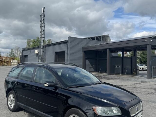 Вольво В50 2006 в Ивано-Франковске на Automoto.ua Черный Вольво В50, объемом двигателя 1.6 л и пробегом 272 тыс. км за 5300 $, фото 2 на Automoto.ua