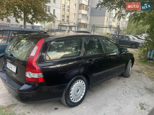 Чорний Вольво V50, об'ємом двигуна 1.56 л та пробігом 307 тис. км за 6500 $, фото 3 на Automoto.ua