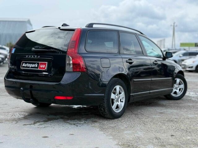 Черный Вольво В50, объемом двигателя 1.6 л и пробегом 302 тыс. км за 6290 $, фото 9 на Automoto.ua