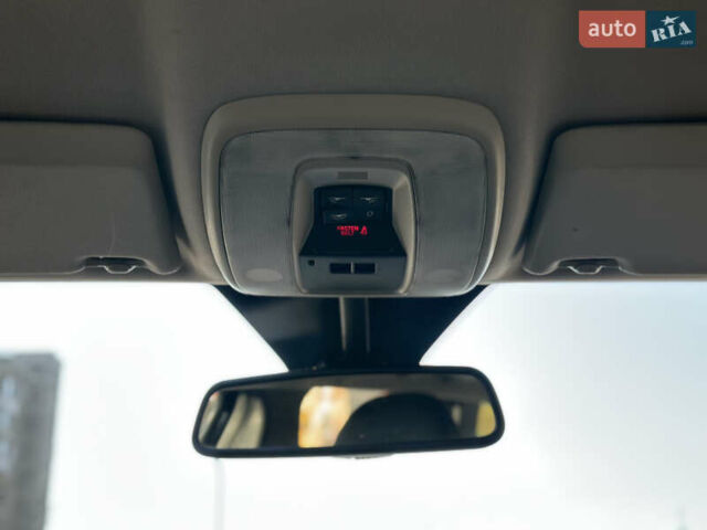 Черный Вольво В50, объемом двигателя 2 л и пробегом 290 тыс. км за 6800 $, фото 40 на Automoto.ua