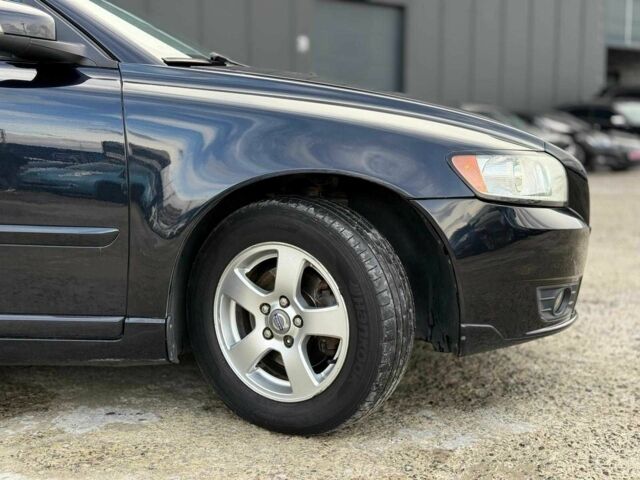 Черный Вольво В50, объемом двигателя 1.6 л и пробегом 302 тыс. км за 6290 $, фото 12 на Automoto.ua