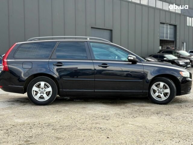 Черный Вольво В50, объемом двигателя 1.6 л и пробегом 302 тыс. км за 6290 $, фото 10 на Automoto.ua