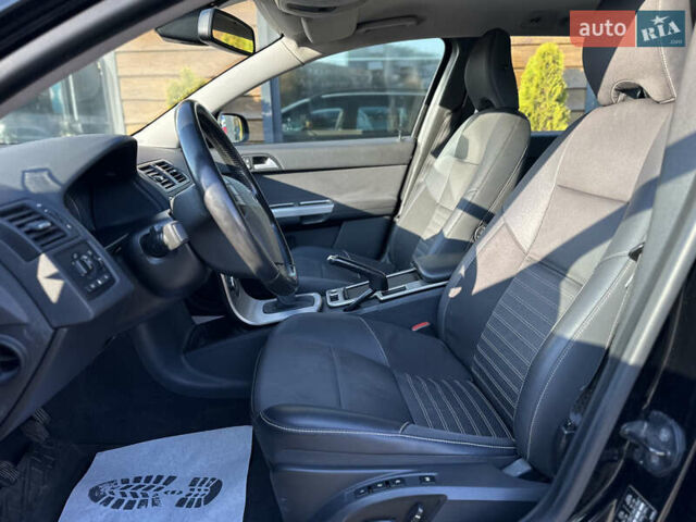 Черный Вольво В50, объемом двигателя 2 л и пробегом 290 тыс. км за 6800 $, фото 22 на Automoto.ua