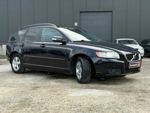 Черный Вольво В50, объемом двигателя 1.6 л и пробегом 302 тыс. км за 6290 $, фото 13 на Automoto.ua