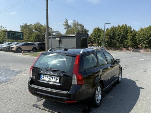 Чорний Вольво V50, об'ємом двигуна 1.6 л та пробігом 290 тис. км за 5300 $, фото 5 на Automoto.ua