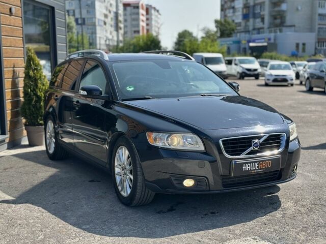 Черный Вольво В50, объемом двигателя 2 л и пробегом 234 тыс. км за 6500 $, фото 3 на Automoto.ua