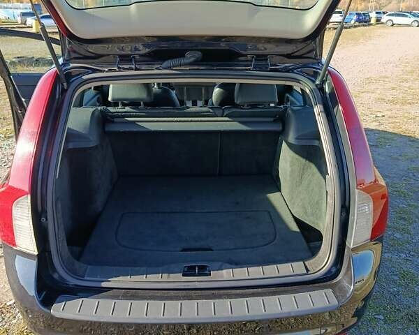 Чорний Вольво V50, об'ємом двигуна 1.56 л та пробігом 272 тис. км за 5950 $, фото 10 на Automoto.ua