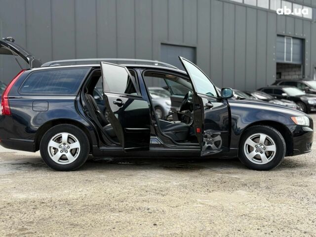 Черный Вольво В50, объемом двигателя 1.6 л и пробегом 302 тыс. км за 6290 $, фото 32 на Automoto.ua