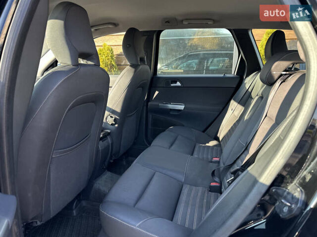 Черный Вольво В50, объемом двигателя 2 л и пробегом 290 тыс. км за 6800 $, фото 43 на Automoto.ua