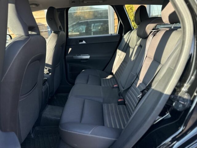 Черный Вольво В50, объемом двигателя 2 л и пробегом 290 тыс. км за 6800 $, фото 23 на Automoto.ua