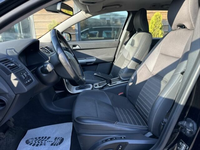 Черный Вольво В50, объемом двигателя 2 л и пробегом 290 тыс. км за 6800 $, фото 12 на Automoto.ua