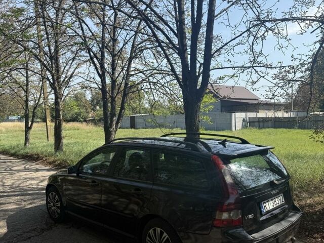 Чорний Вольво V50, об'ємом двигуна 2 л та пробігом 2 тис. км за 2642 $, фото 7 на Automoto.ua