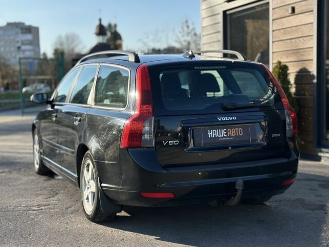 Черный Вольво В50, объемом двигателя 2 л и пробегом 290 тыс. км за 6800 $, фото 4 на Automoto.ua