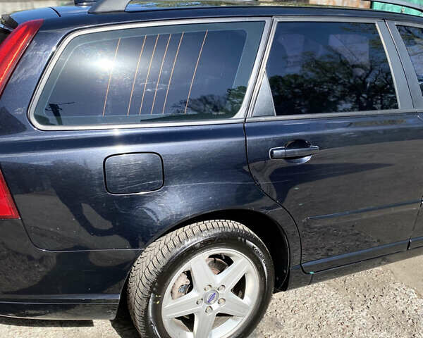 Чорний Вольво V50, об'ємом двигуна 1.56 л та пробігом 273 тис. км за 6500 $, фото 13 на Automoto.ua