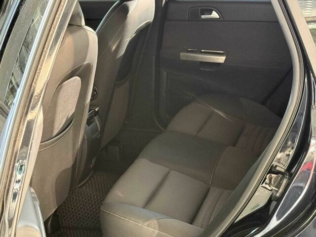 Чорний Вольво V50, об'ємом двигуна 1.6 л та пробігом 265 тис. км за 6890 $, фото 12 на Automoto.ua