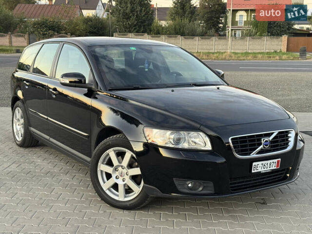 Черный Вольво В50, объемом двигателя 1.8 л и пробегом 243 тыс. км за 6150 $, фото 9 на Automoto.ua