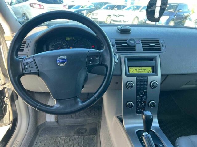 Чорний Вольво V50, об'ємом двигуна 2 л та пробігом 333 тис. км за 6890 $, фото 21 на Automoto.ua