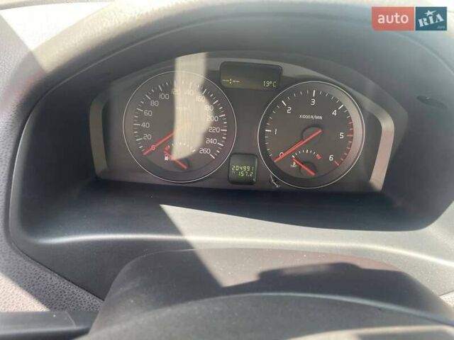 Черный Вольво В50, объемом двигателя 1.6 л и пробегом 200 тыс. км за 6500 $, фото 9 на Automoto.ua