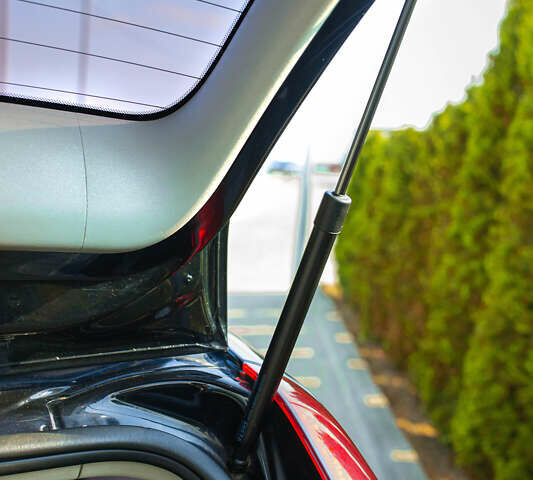 Черный Вольво В50, объемом двигателя 2 л и пробегом 282 тыс. км за 7932 $, фото 27 на Automoto.ua