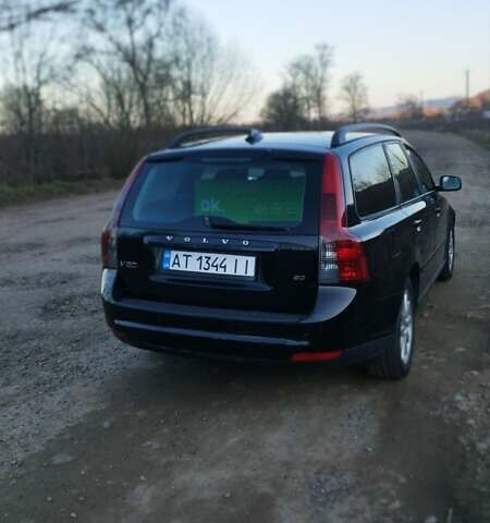 Чорний Вольво V50, об'ємом двигуна 2 л та пробігом 271 тис. км за 7500 $, фото 1 на Automoto.ua