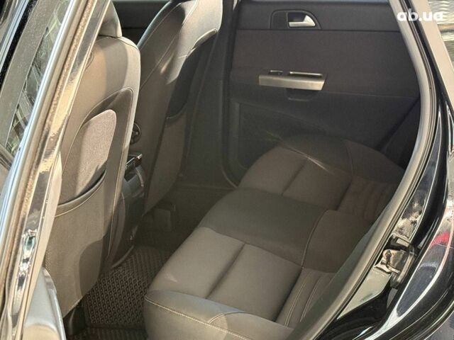 Черный Вольво В50, объемом двигателя 1.6 л и пробегом 265 тыс. км за 6890 $, фото 12 на Automoto.ua