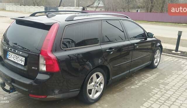 Чорний Вольво V50, об'ємом двигуна 2 л та пробігом 362 тис. км за 6800 $, фото 9 на Automoto.ua