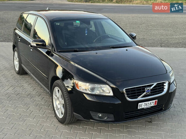 Черный Вольво В50, объемом двигателя 1.8 л и пробегом 243 тыс. км за 6150 $, фото 12 на Automoto.ua