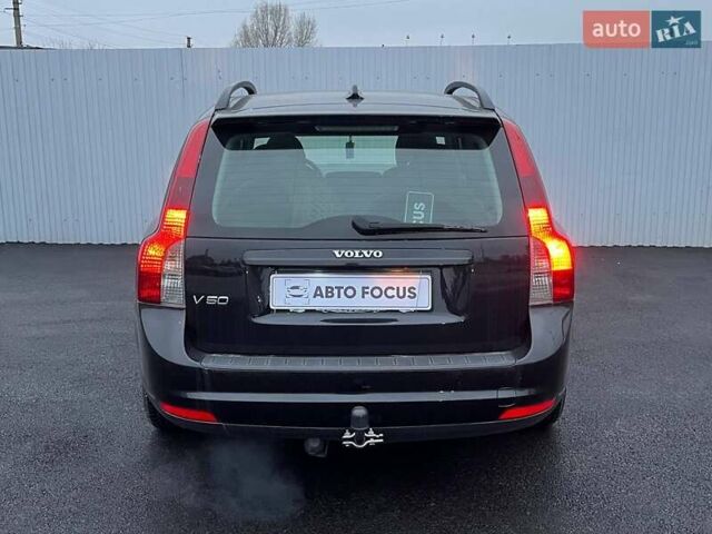Черный Вольво В50, объемом двигателя 1.56 л и пробегом 292 тыс. км за 5490 $, фото 5 на Automoto.ua