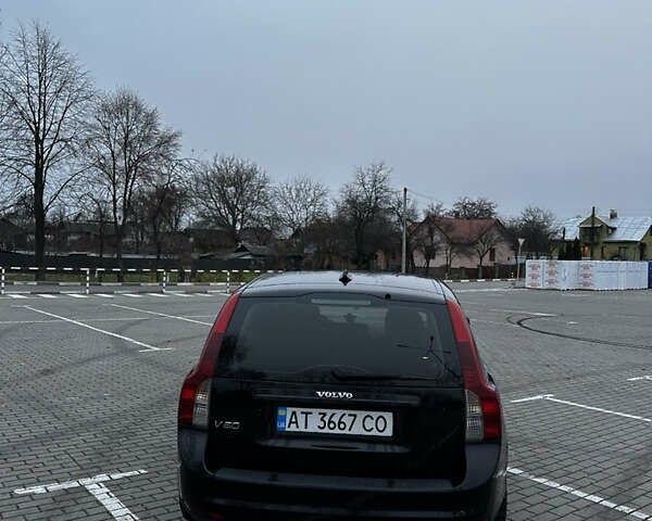 Черный Вольво В50, объемом двигателя 1.56 л и пробегом 282 тыс. км за 5299 $, фото 3 на Automoto.ua