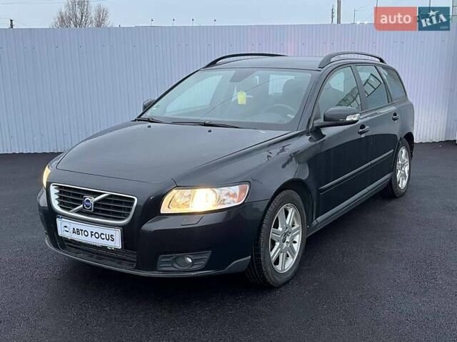 Черный Вольво В50, объемом двигателя 1.56 л и пробегом 292 тыс. км за 5490 $, фото 3 на Automoto.ua
