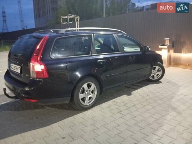 Черный Вольво В50, объемом двигателя 1.56 л и пробегом 261 тыс. км за 7200 $, фото 5 на Automoto.ua