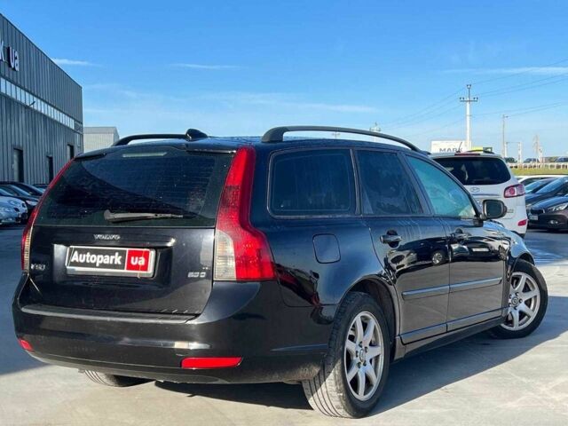Чорний Вольво V50, об'ємом двигуна 2 л та пробігом 333 тис. км за 6890 $, фото 8 на Automoto.ua