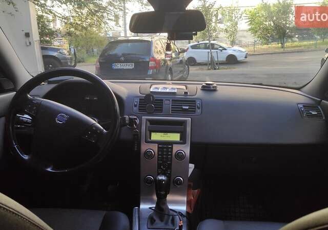 Чорний Вольво V50, об'ємом двигуна 2 л та пробігом 240 тис. км за 8300 $, фото 13 на Automoto.ua