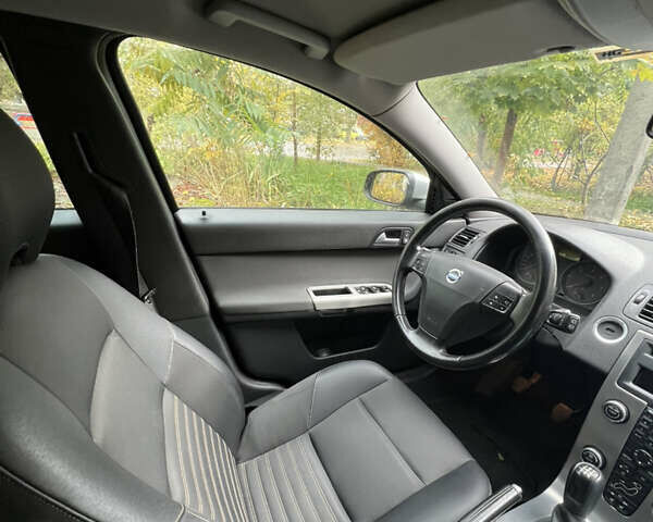 Вольво В50 2008 в Виннице на Automoto.ua Черный Вольво В50, объемом двигателя 1.56 л и пробегом 260 тыс. км за 6200 $, фото 14 на Automoto.ua