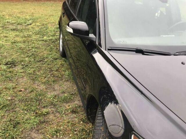 Чорний Вольво V50, об'ємом двигуна 1.6 л та пробігом 269 тис. км за 5800 $, фото 1 на Automoto.ua