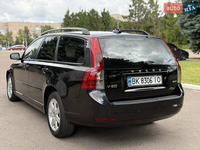 Черный Вольво В50, объемом двигателя 2 л и пробегом 244 тыс. км за 6200 $, фото 27 на Automoto.ua